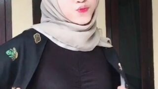 Video Viral ABG Jilbab Tutorial Iclik Ganas Trending Global Indonesia 2025