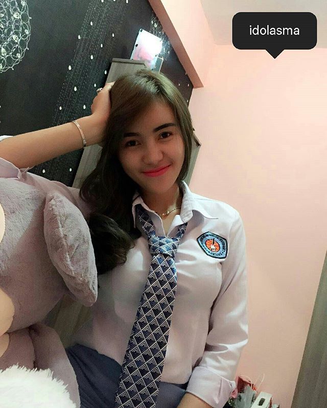 ABG Viral Terbaru Siswi SMP Di Kiwkiw Temannya Saat Belajar Kelompok New Trending Top 2025